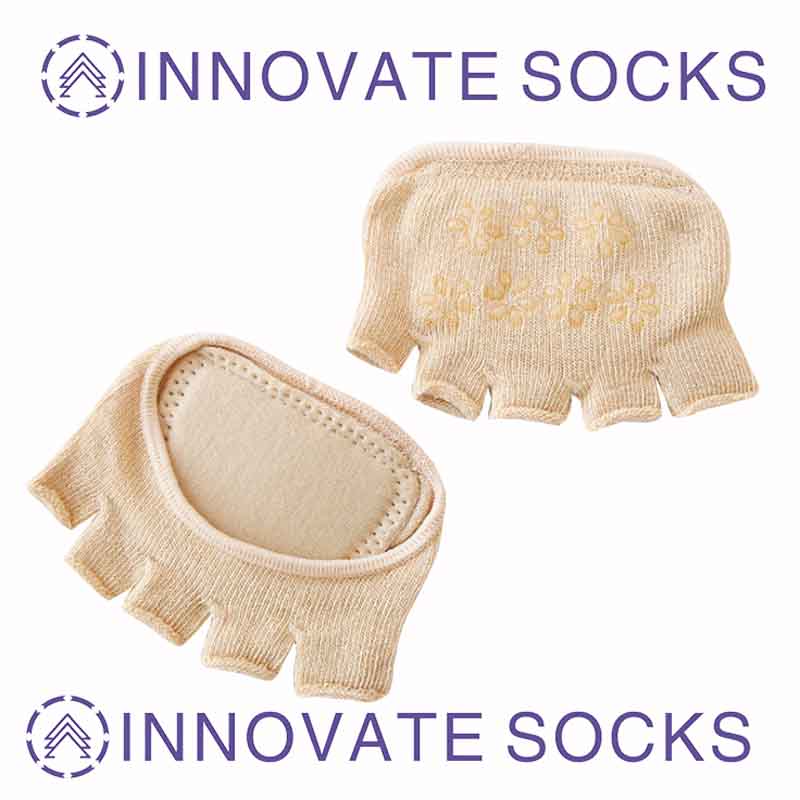 Five Toe Women's Cotton Thin Socks With Glue And Padded Split Toe socks-3.jpg